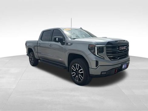 Used 2026 GMC Sierra 1500 AT4 w/ AT4 Premium Package AWD/4WD image 9