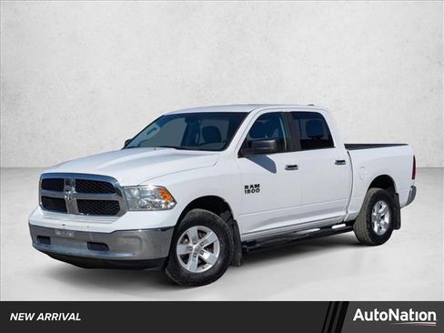 Used 2014 RAM 1500 Classic SLT image 1