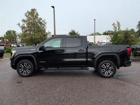 Used 2021 GMC Sierra 1500 AT4 w/ Driver Alert Package I AWD/4WD image 3