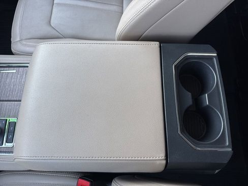 Certified 2023 Ford Expedition Max Limited image 12