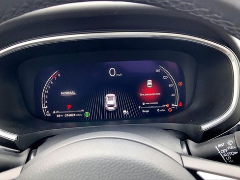 Used 2022 Acura MDX SH-AWD w/ Technology Package image 16