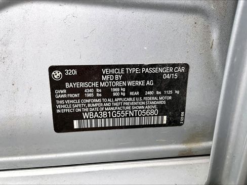 Used 2015 BMW 320i Sedan image 31