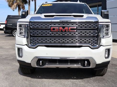 Certified 2023 GMC Sierra 2500 Denali w/ Denali Ultimate Package image 3