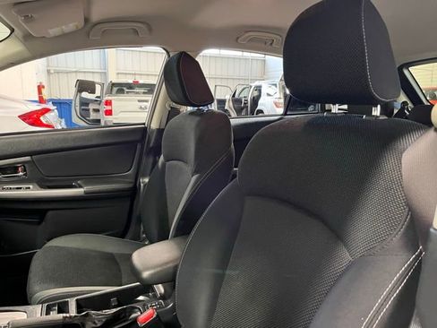 Used 2015 Subaru Crosstrek 2.0i Premium image 23