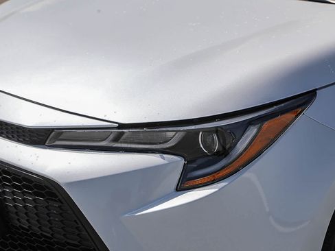 Certified 2022 Toyota Corolla LE FWD image 9