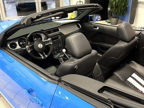 Used 2012 Ford Mustang Shelby GT500 w/ SVT Performance Pkg image 10