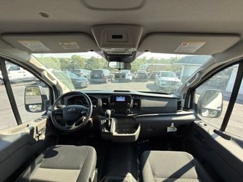 Used 2025 Ford Transit 250 Low Roof w/ Exterior Upgrade Package RWD image 23