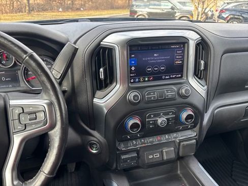 Used 2020 Chevrolet Silverado 1500 LT Trail Boss image 19