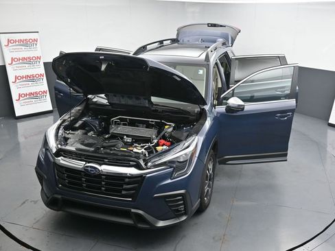 Used 2023 Subaru Ascent Limited w/ Technology Package AWD/4WD image 36
