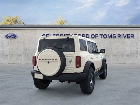 New 2026 Ford Bronco Outer Banks AWD/4WD image 8