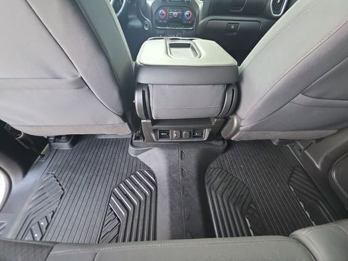 Used 2020 Chevrolet Silverado 1500 LT Trail Boss w/ Convenience Package image 22