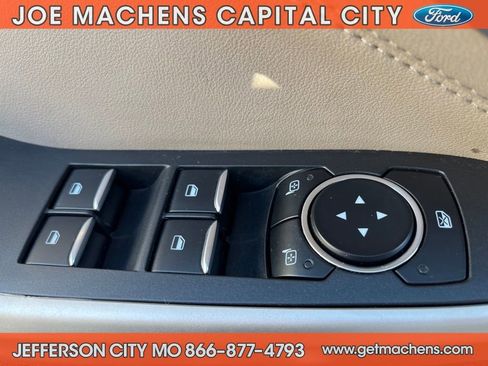 Certified 2022 Ford Explorer XLT w/ Equipment Group 202A image 21