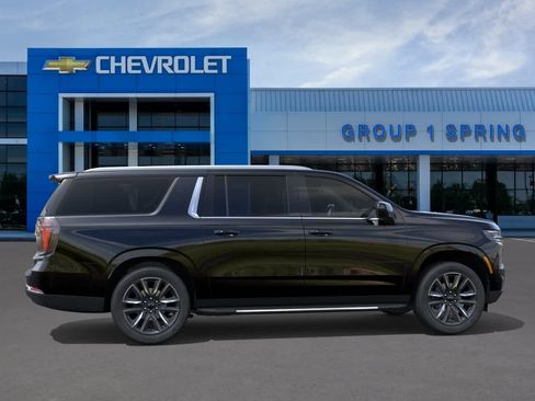 New 2026 Chevrolet Suburban LS w/ LS Custom Edition RWD image 5