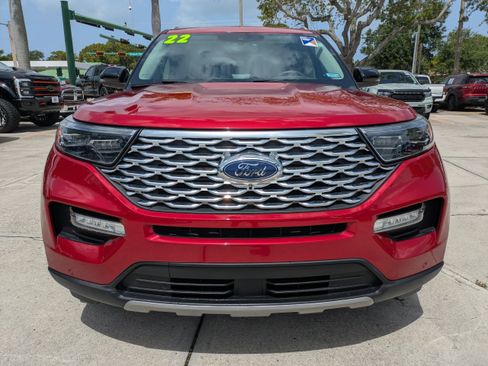 Used 2022 Ford Explorer Platinum w/ Equipment Group 601A AWD/4WD image 8