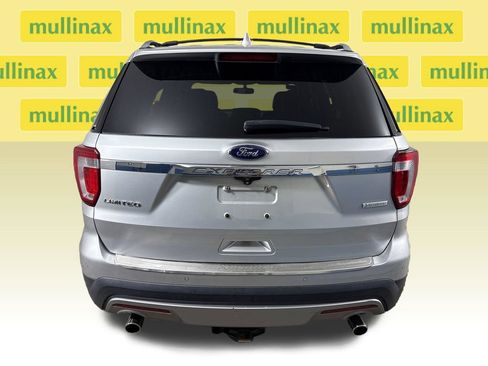 Used 2017 Ford Explorer Limited FWD image 6