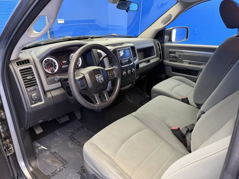 Used 2013 RAM 1500 Express RWD image 11