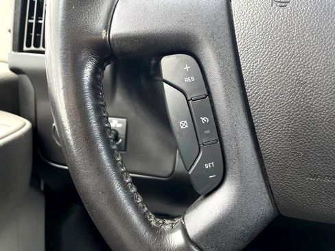 Used 2020 Chevrolet Express 3500 w/ Driver Convenience Package image 14