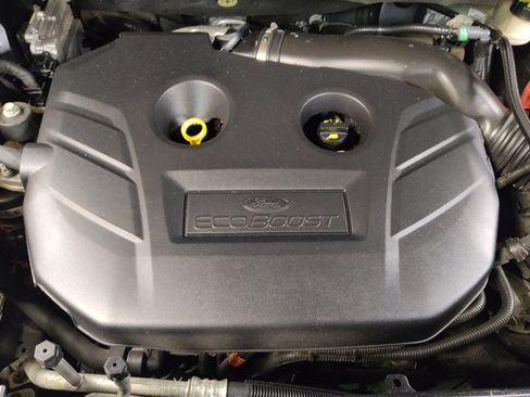 Used 2015 Ford Edge Titanium FWD image 30