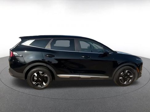 Used 2026 Kia Sportage LX FWD image 13