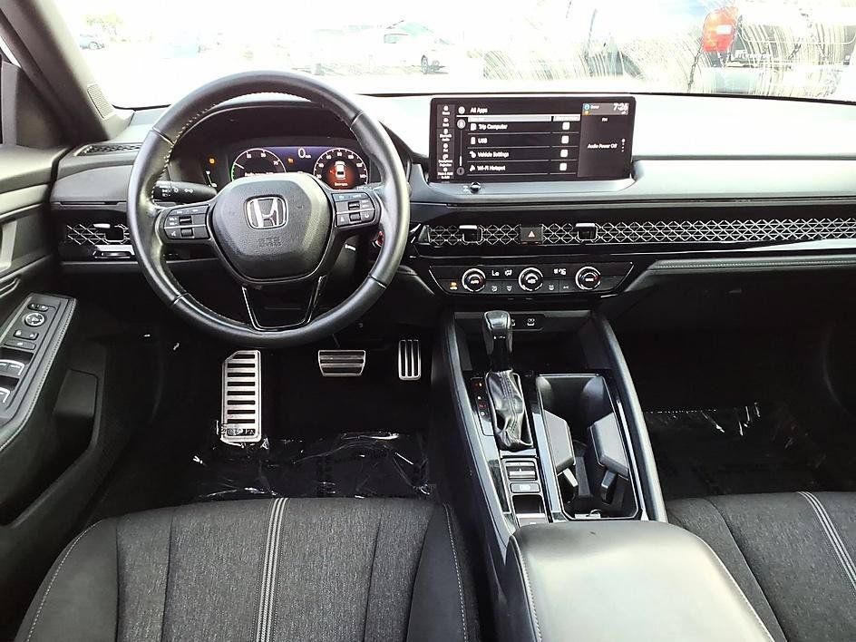 Used 2023 Honda Accord Sport image 20