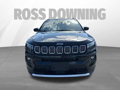 Used 2025 Jeep Compass Limited AWD/4WD image 2