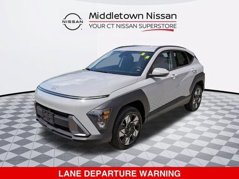 Used 2024 Hyundai Kona SEL AWD/4WD image 8