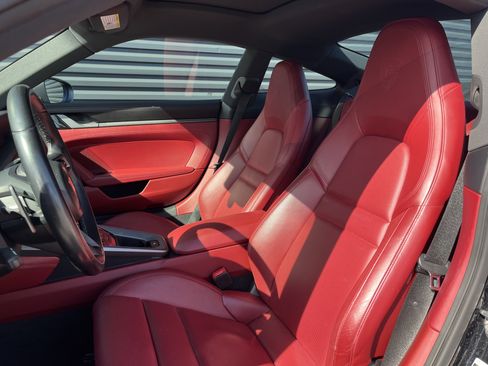 Certified 2021 Porsche 911 Carrera image 5