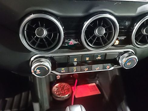 Used 2024 Nissan Sentra S image 7