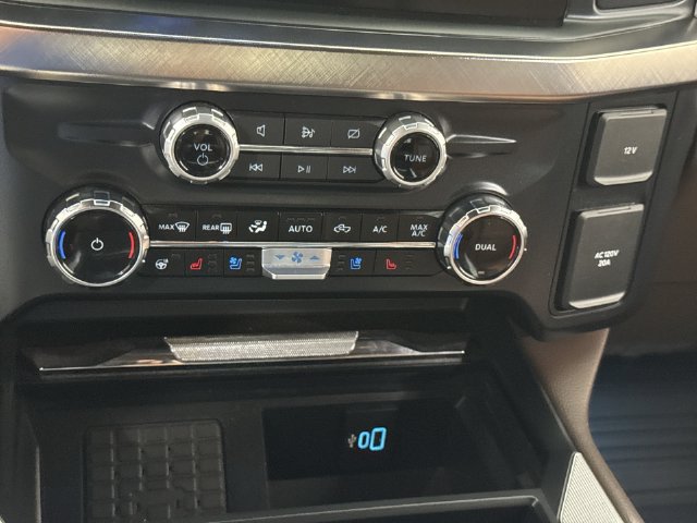 Used 2024 Ford F350 King Ranch w/ Chrome Package AWD/4WD image 18