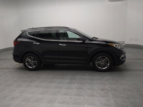 Used 2017 Hyundai Santa Fe Sport image 11