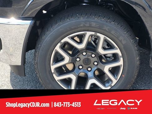 New 2025 RAM 1500 Laramie w/ Trailer Tow Group AWD/4WD image 7
