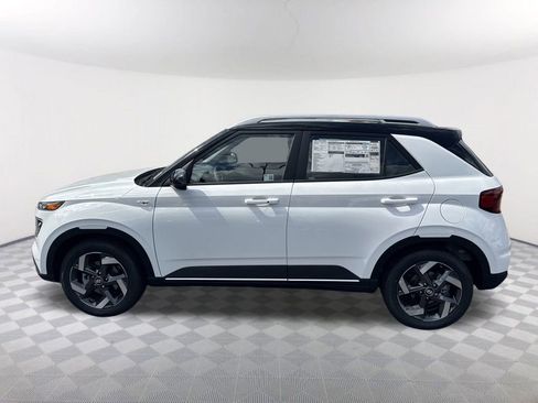 New 2025 Hyundai Venue Limited image 8