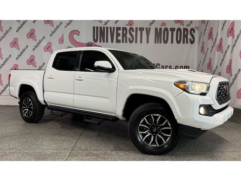 Used 2020 Toyota Tacoma TRD Sport w/ TRD Premium Sport Package RWD image 2
