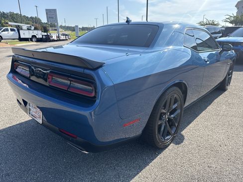 Used 2023 Dodge Challenger R/T w/ Plus Package RWD image 7