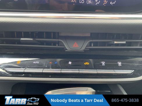 Used 2024 Buick Envision Preferred AWD/4WD image 17