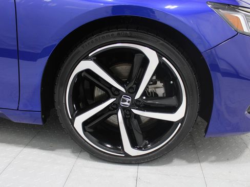 Used 2022 Honda Accord Sport image 5