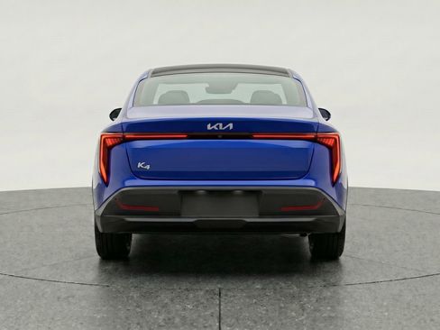 Used 2025 Kia K4 FWD image 7