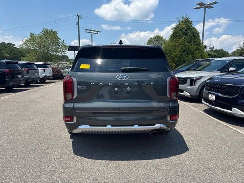 Used 2021 Hyundai Palisade Calligraphy w/ Cargo Package FWD image 4
