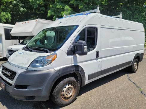 Used 2019 RAM ProMaster 2500 w/ Interior Convenience Group FWD image 4