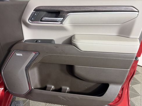 Used 2023 Chevrolet Silverado 1500 LTZ image 42