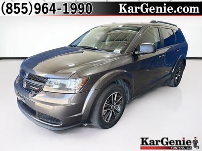 Used 2018 Dodge Journey SE w/ Connectivity Group