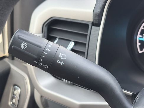 Used 2021 Ford F150 XLT w/ Trailer Tow Package image 23