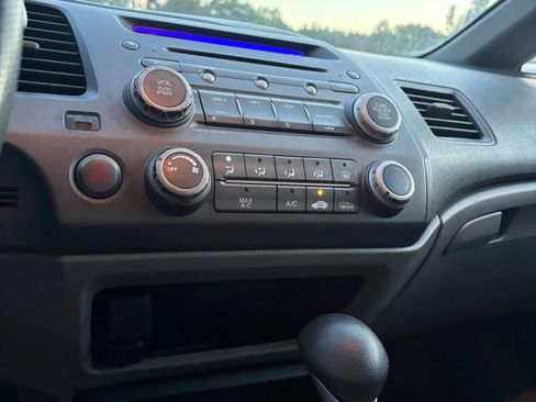Used 2010 Honda Civic EX-L image 12