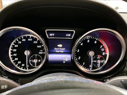 Used 2015 Mercedes-Benz ML 400 4MATIC image 26