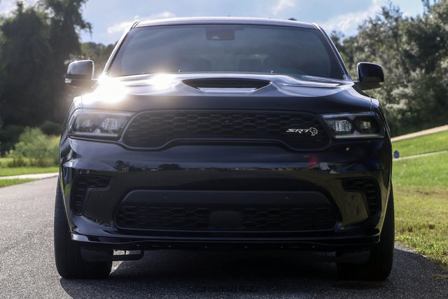 Used 2026 Dodge Durango SRT Hellcat w/ Premium Group AWD/4WD image 13