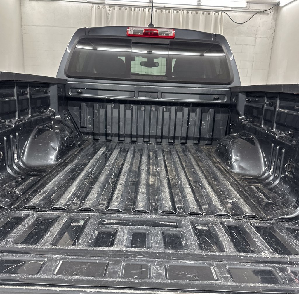 Used 2016 Chevrolet Colorado LT w/ LT Convenience Package AWD/4WD image 26