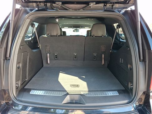 Certified 2023 Chevrolet Suburban RST AWD/4WD image 30