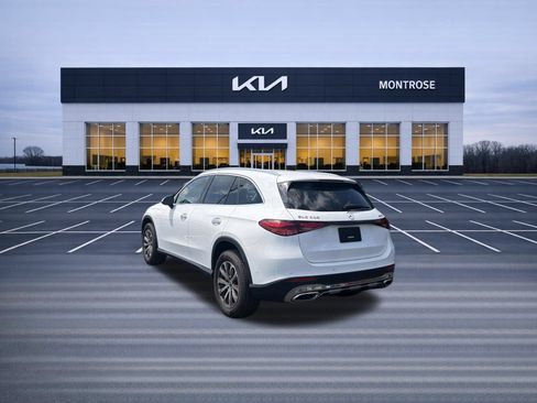 Used 2023 Mercedes-Benz GLC 300 4MATIC image 8
