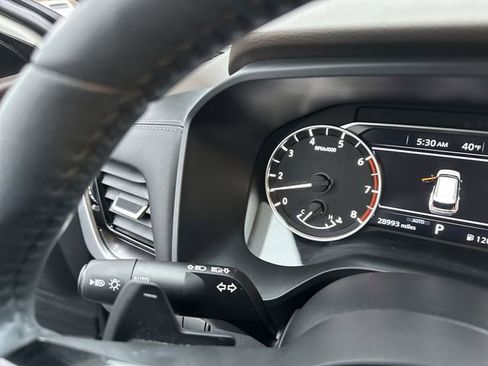 Certified 2022 Nissan Rogue SV w/ SV Premium Package image 24