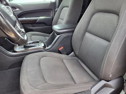 Used 2019 GMC Canyon SLE
